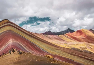 rainbow mountain banner